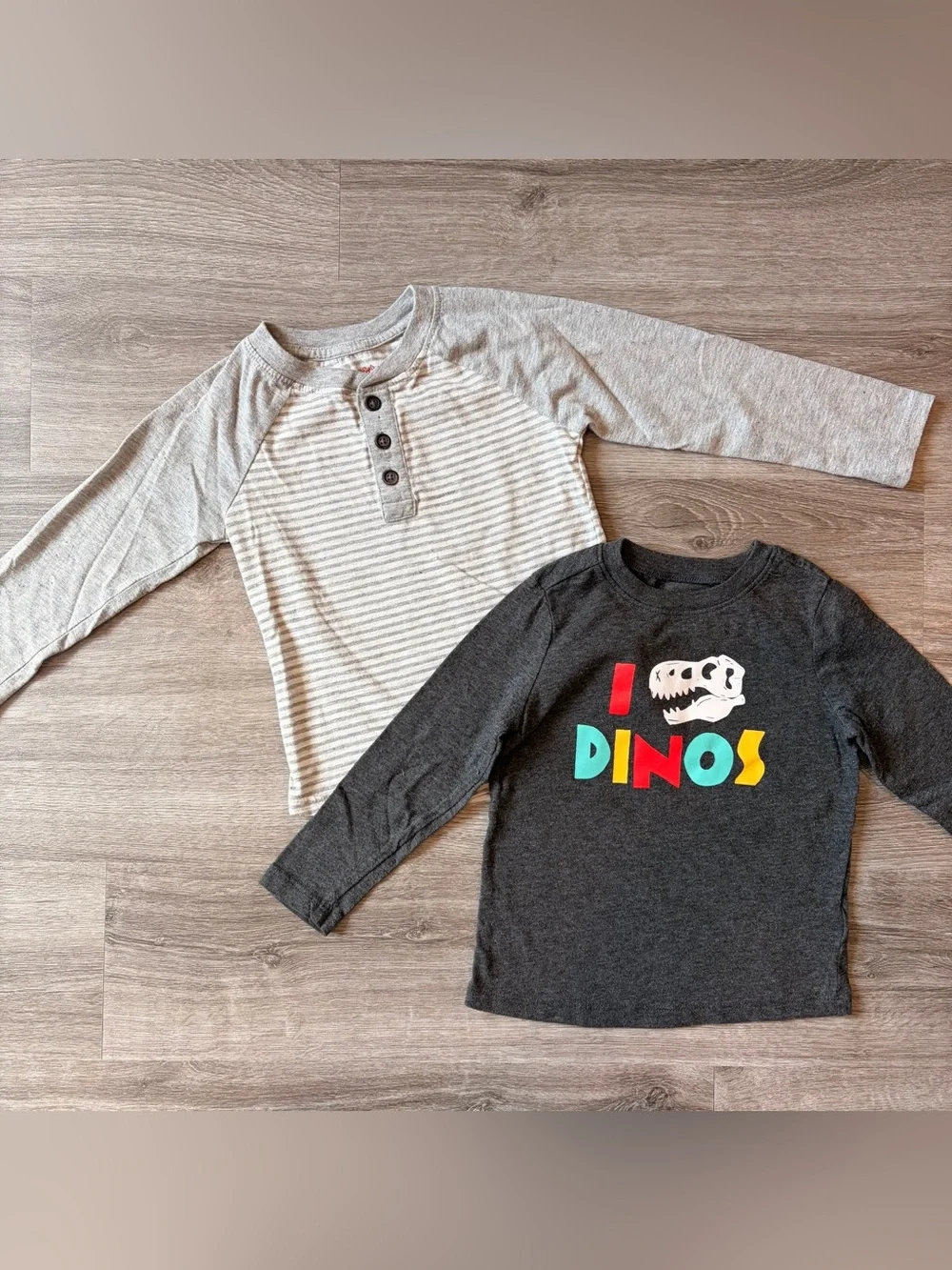 Cat & Jack/Old Navy toddler boys long sleeve shirts